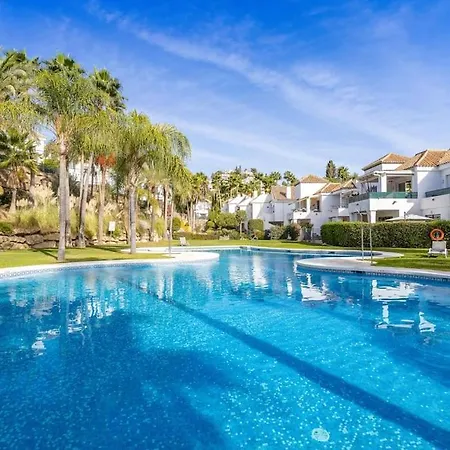 Oleholidays Señorío Gonzaga Junto A Puerto Banús *