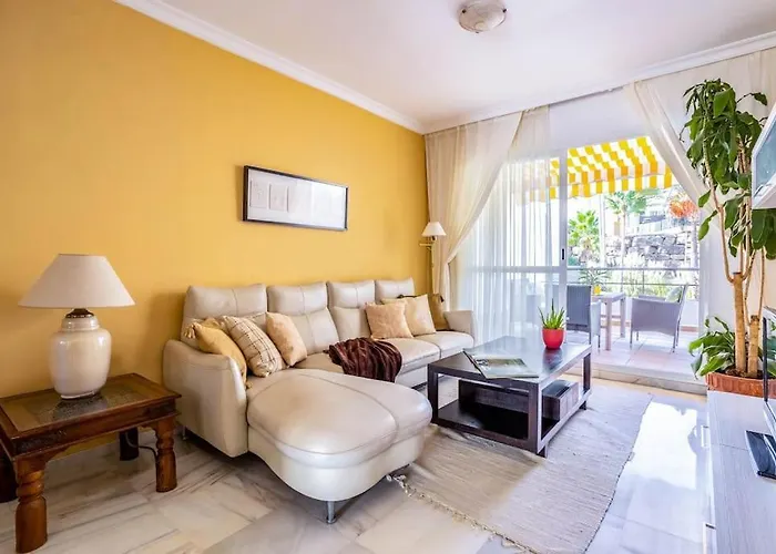 Oleholidays Senorio Gonzaga Junto A Puerto Banus Daire Marbella